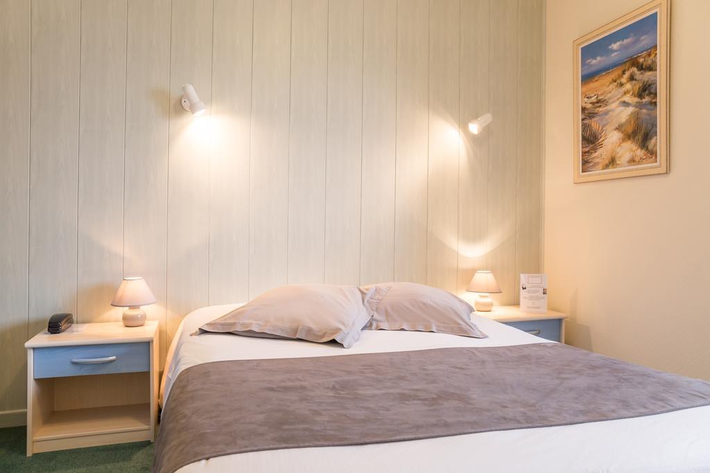 Hotel Caravelle Contact Hotel Rochefort  Phòng bức ảnh