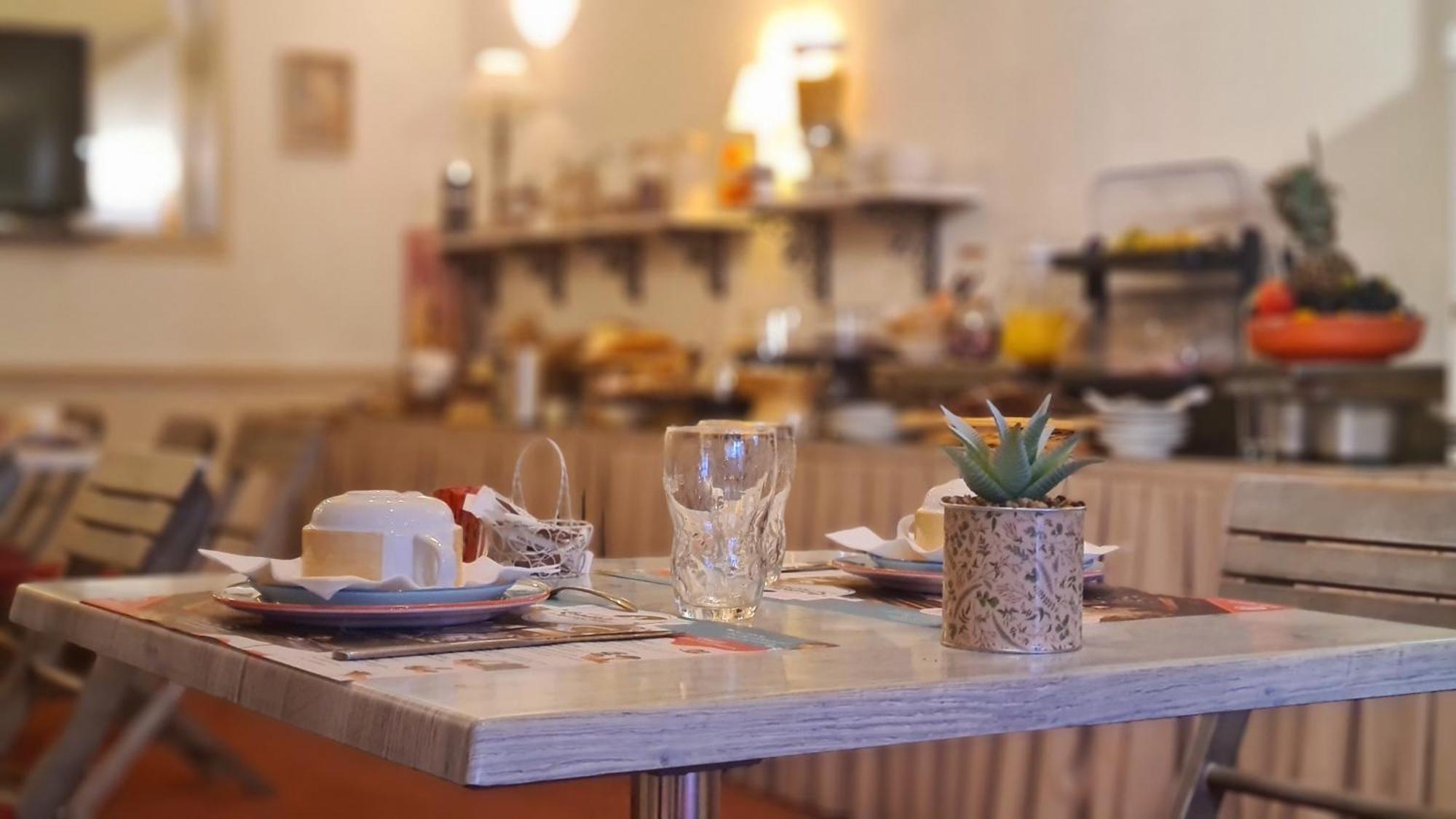 Hotel Caravelle Contact Hotel Rochefort  Ngoại thất bức ảnh